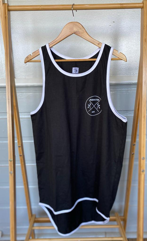Black shearing singlet