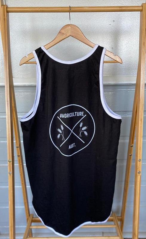 Black shearing singlet